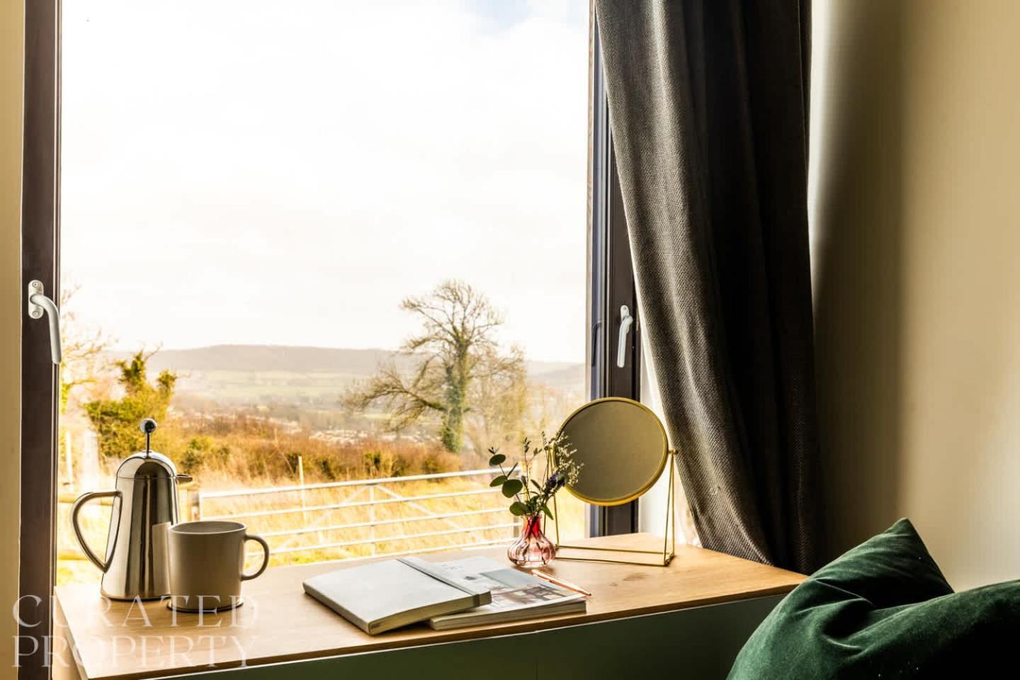 Stunning 5 Bedroom New Build With Amazing Views! Bath Exteriör bild
