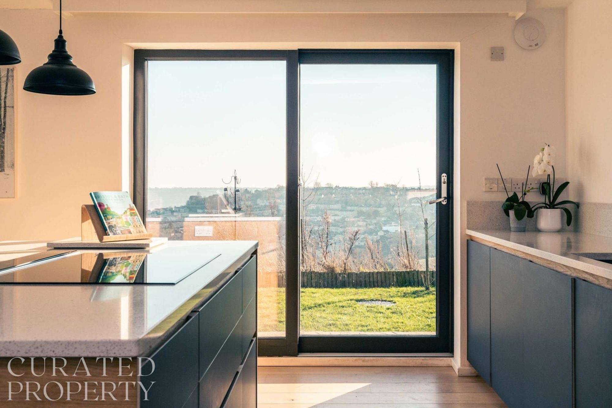 Stunning 5 Bedroom New Build With Amazing Views! Bath Exteriör bild